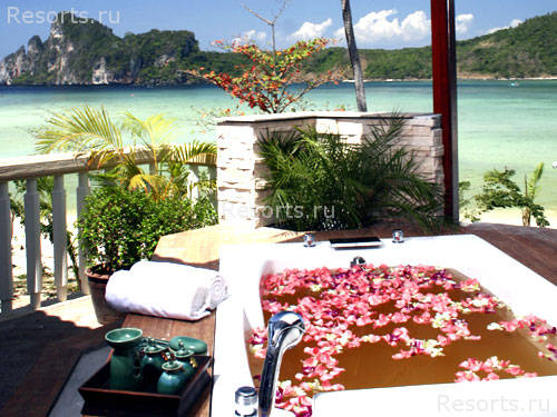Phi Phi Island Cabana Hotel 14